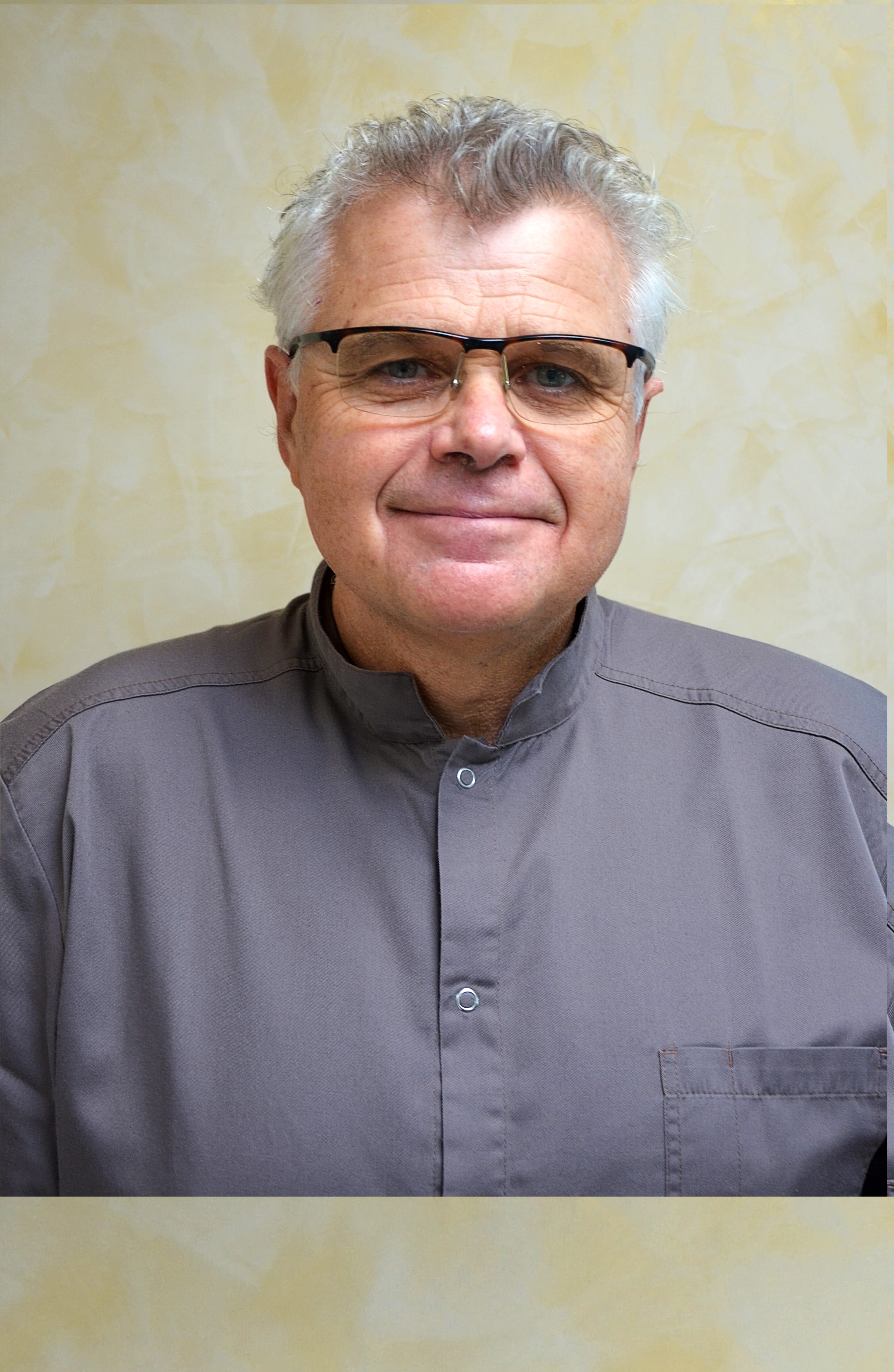 Dr. François Dagnan - Chirurgien-Dentiste